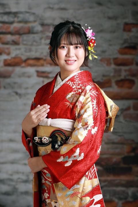 吉川市　成人式　成人式髪型　成人式アップヘア　アップヘア　着付け　振袖着付け　メイク　サンプル写真　写真館　フォトスタジオ　レンタル着物　貸し着物　貸衣装